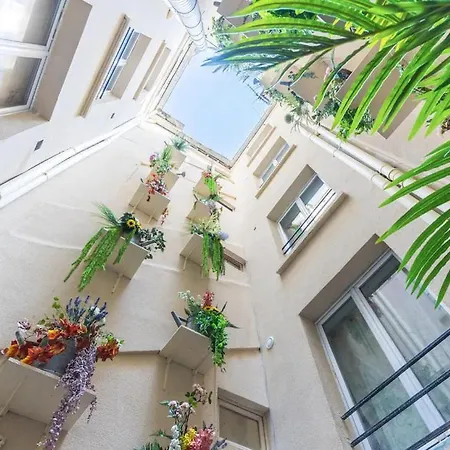 Grands Boulevards 11 Apartamento París